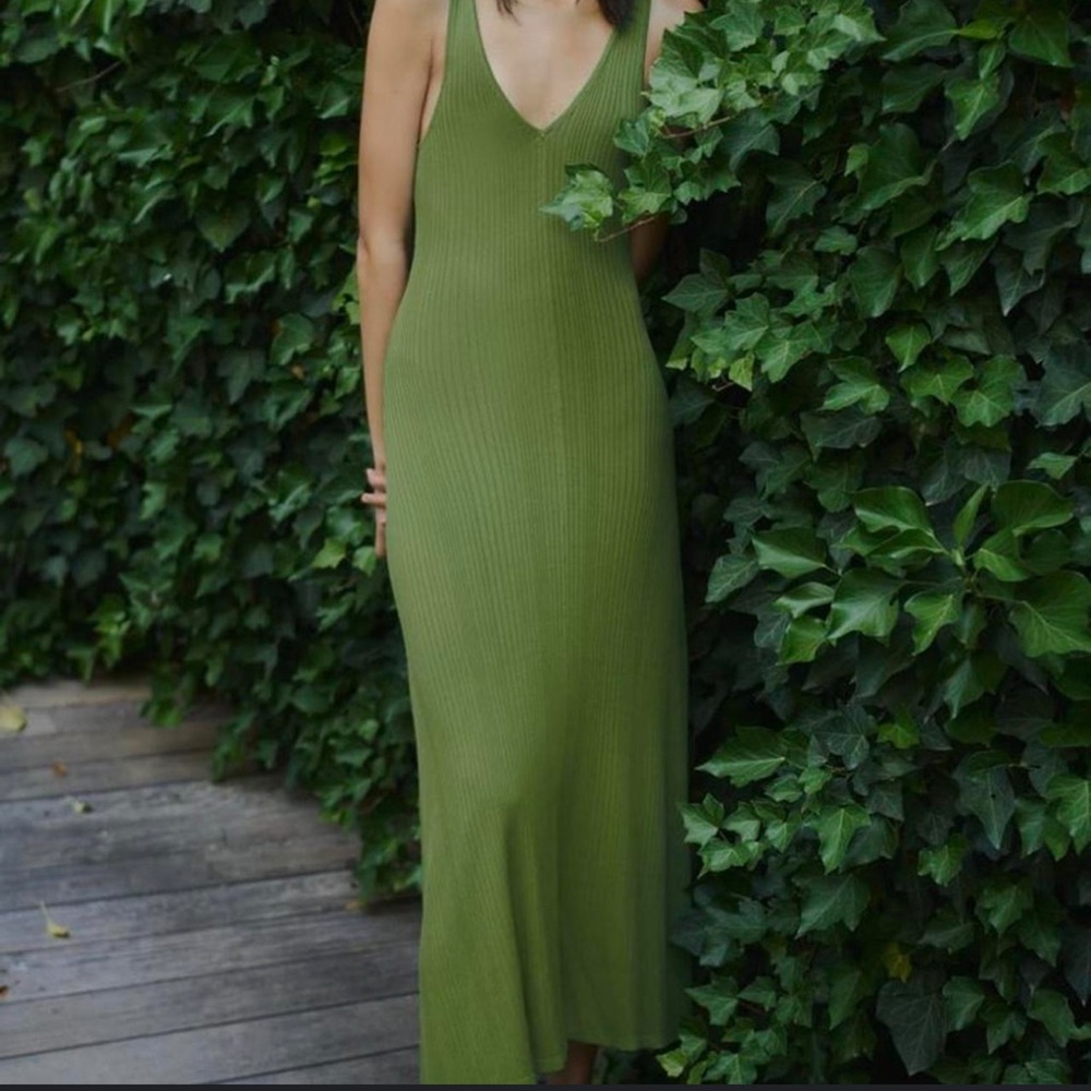 Zara green textured midi dress size L